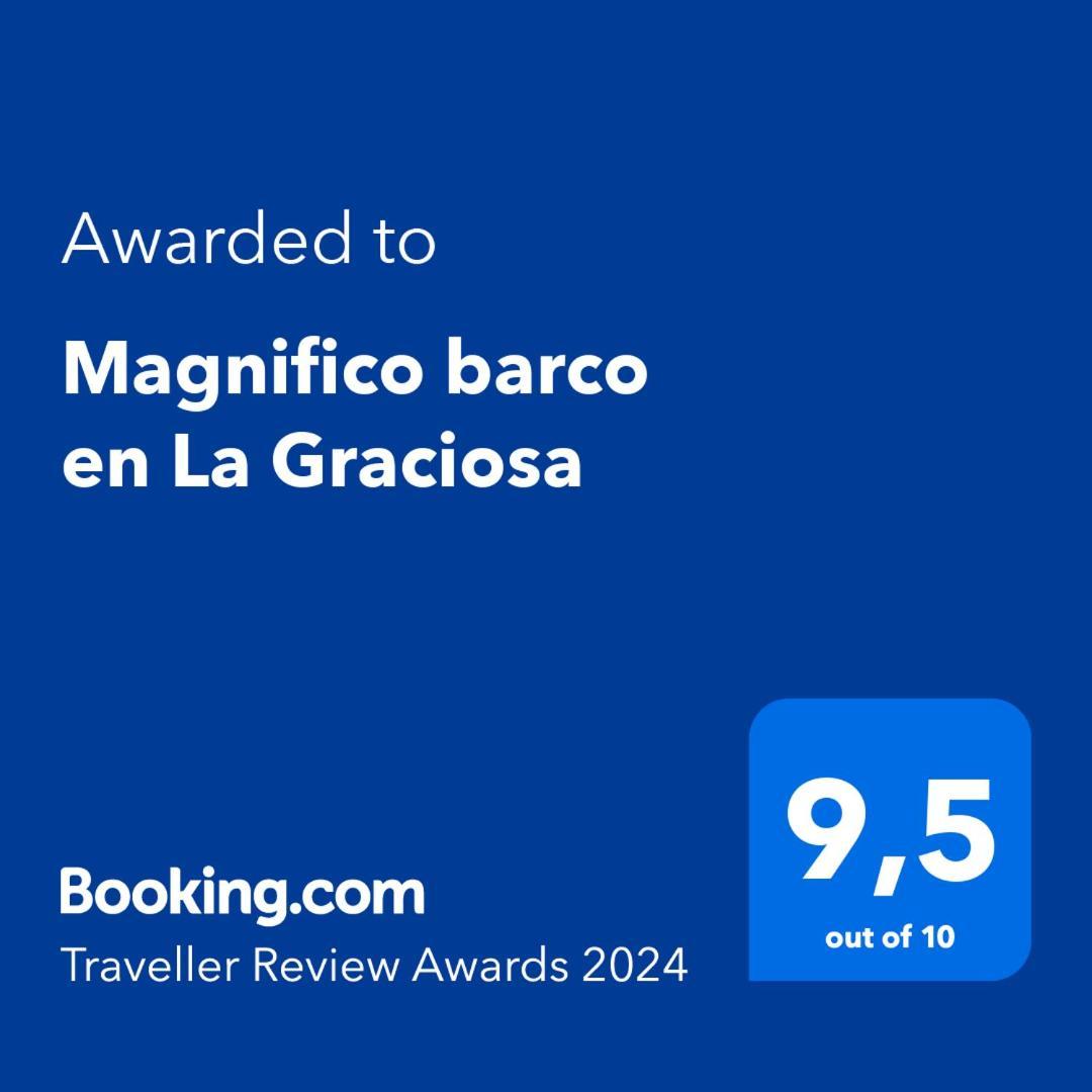 Magnifico Barco En La Graciosa Hotel Калета де Себо Екстериор снимка